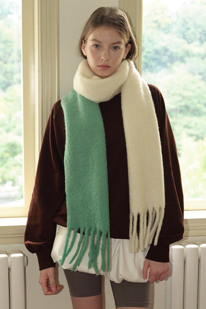 40% Wool Blend Contrast Color Tie-Dye Gradient Scarf