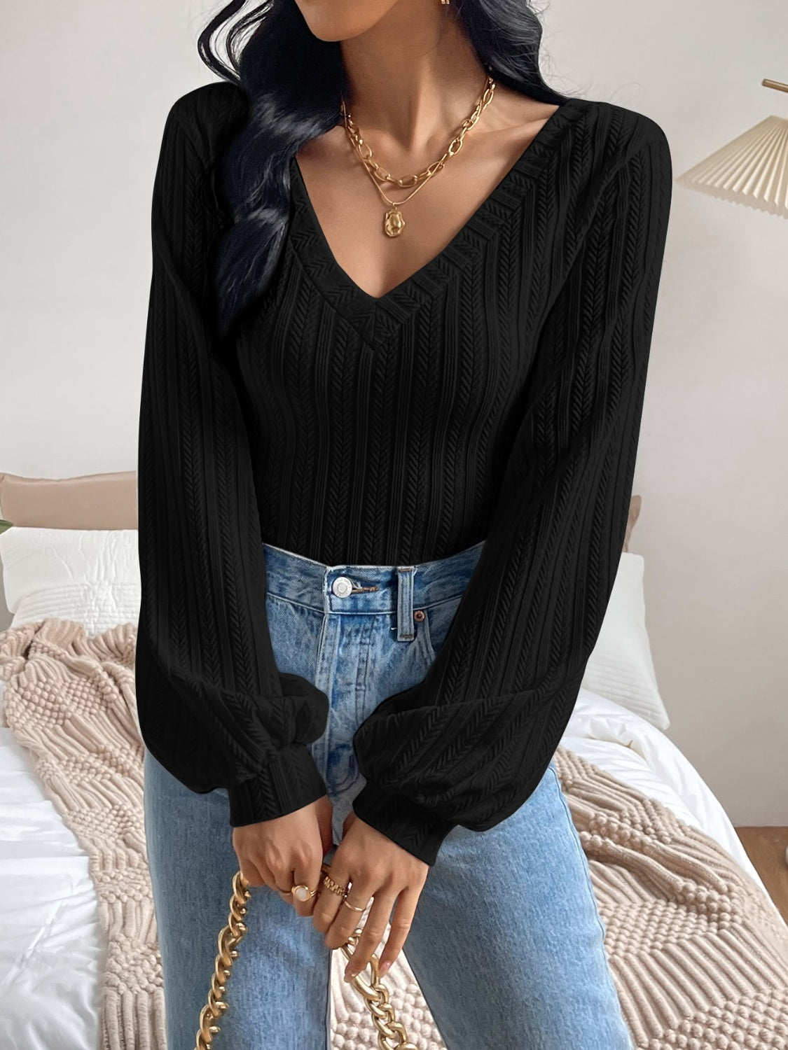 Celia | Long sleeve V-neck t-shirt