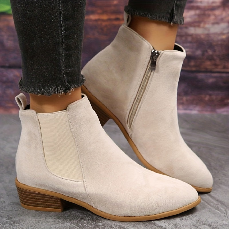 Katherine | Supportive and modern orthopedic boots.