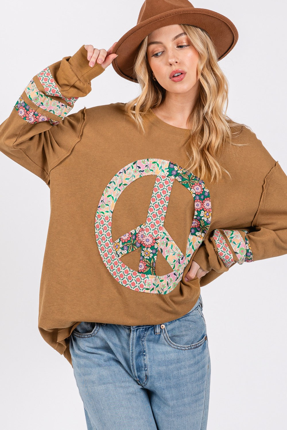 Cristina | SAGE + FIG long-sleeved shirt with peace appliqué patch