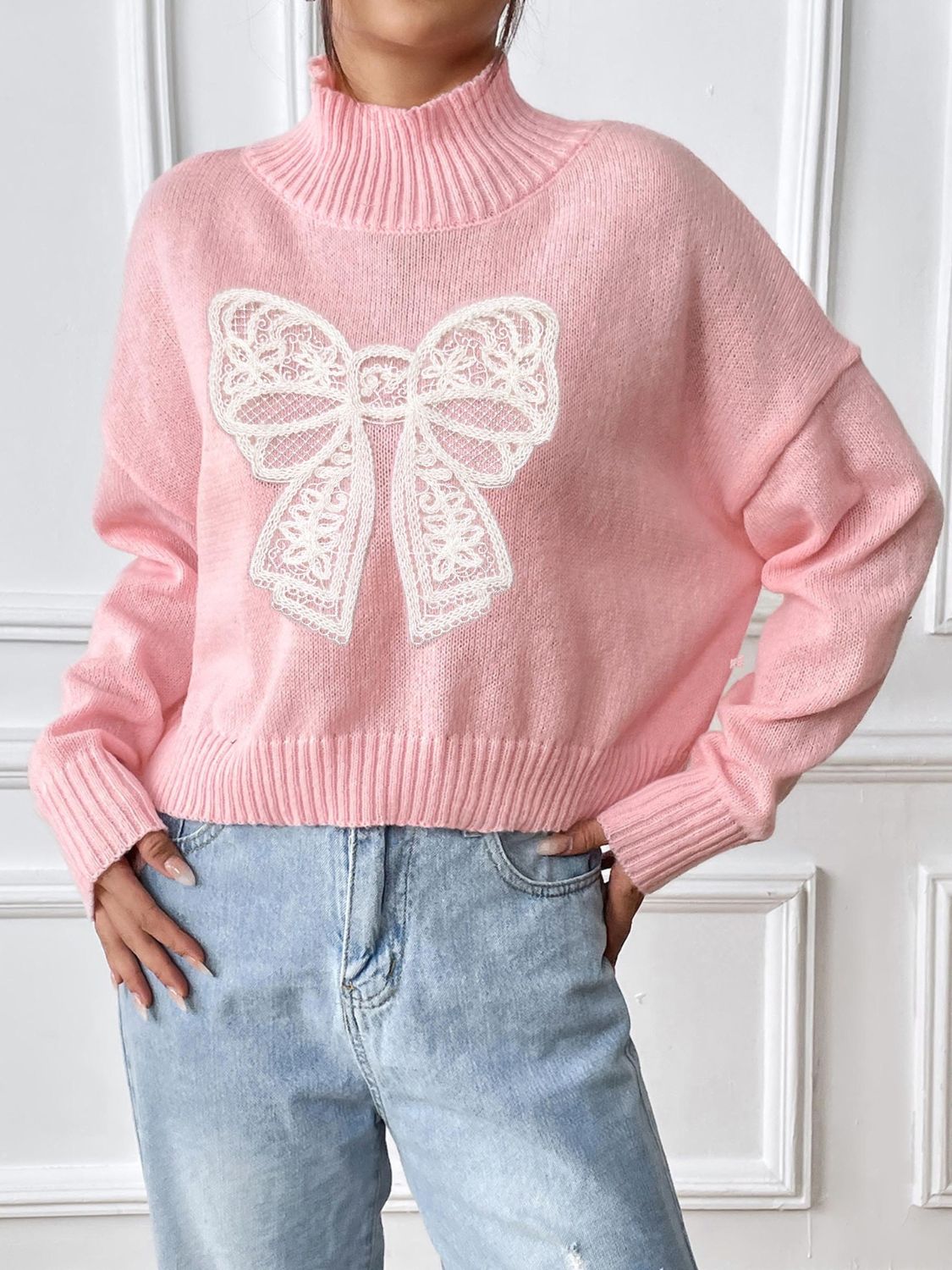 Rita | Turtleneck sweater with bow and long sleeves