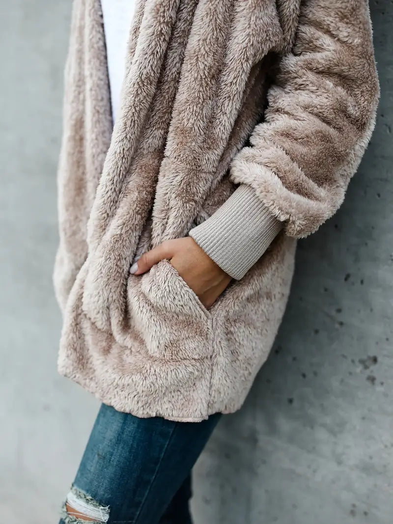 Gabriela | Fluffy cardigan with hood