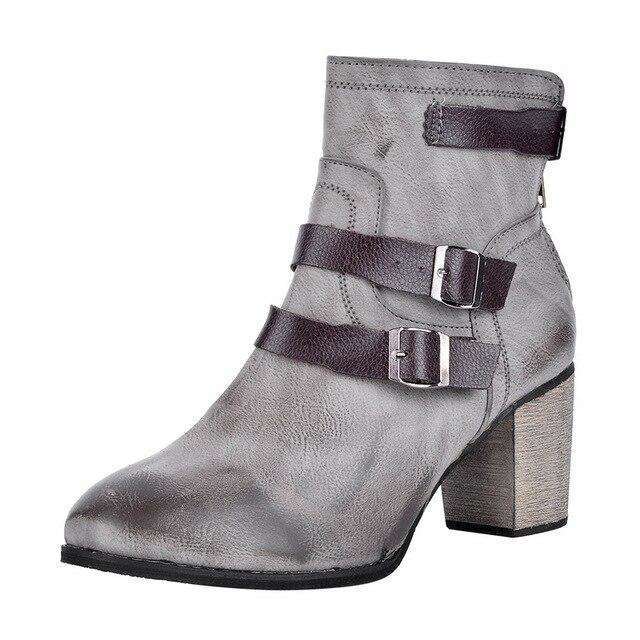 Yamila | Supportive orthopedic boots