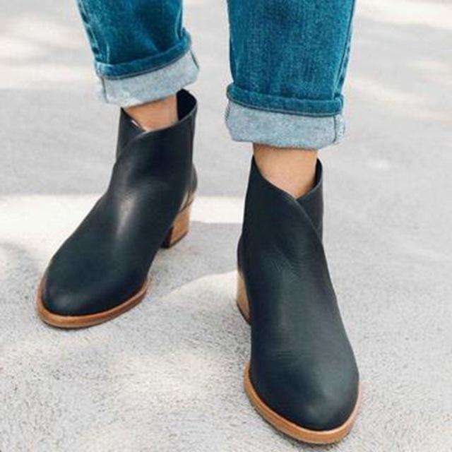 Elisa | Durable and supportive orthopedic boots