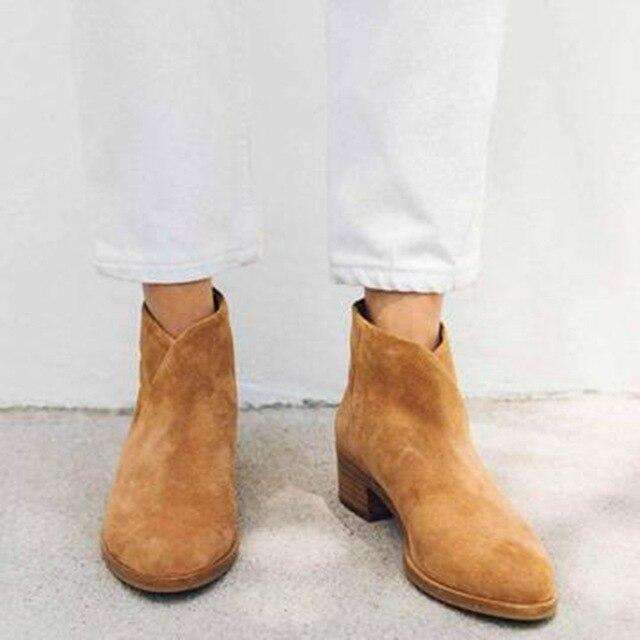 Elisa | Durable and supportive orthopedic boots