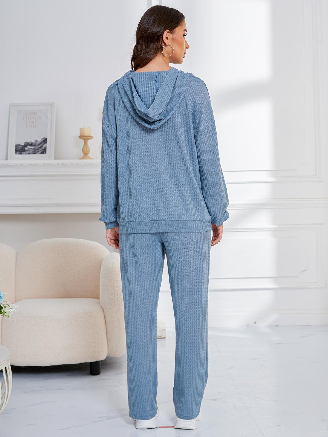 Zahira | Long-sleeved hoodie and drop-shoulder trousers set