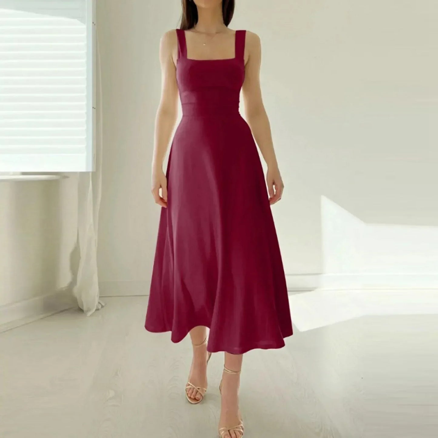 Ingrid® | Elegant Dress With Square Neckline