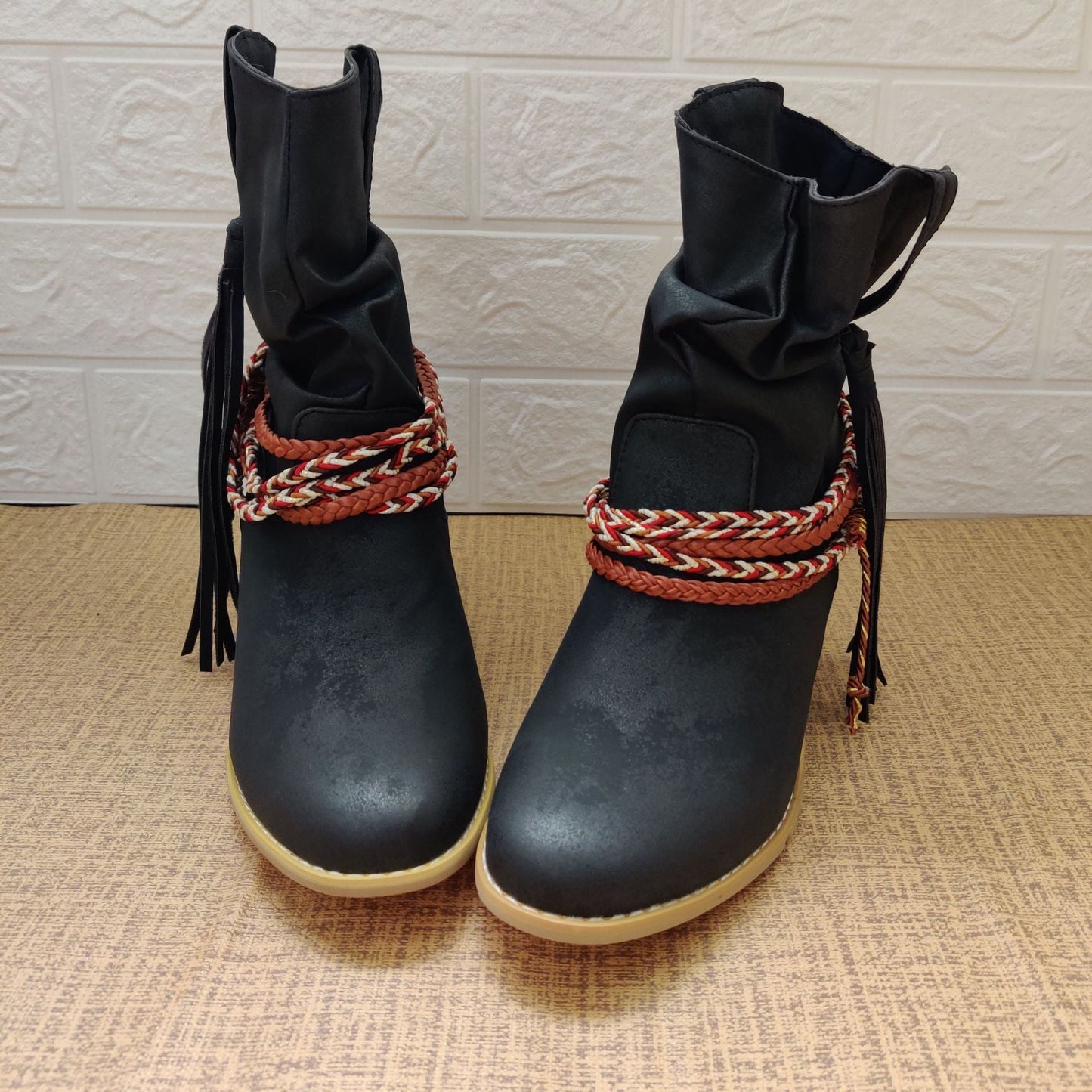 Alma | Sleek and supportive orthopedic boots