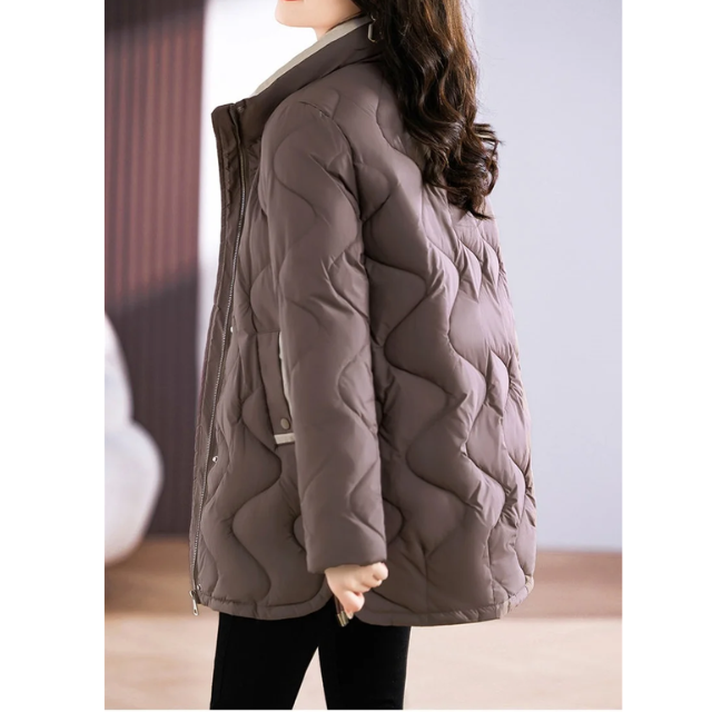 Yara | Elegant and versatile winter garment