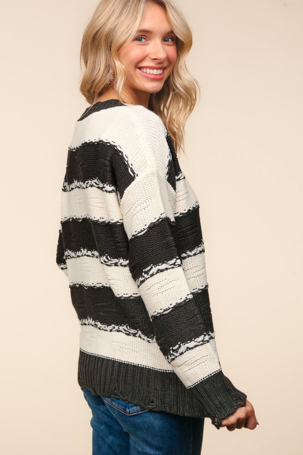 Alma | Striped contrast distressed sweater from Haptics
