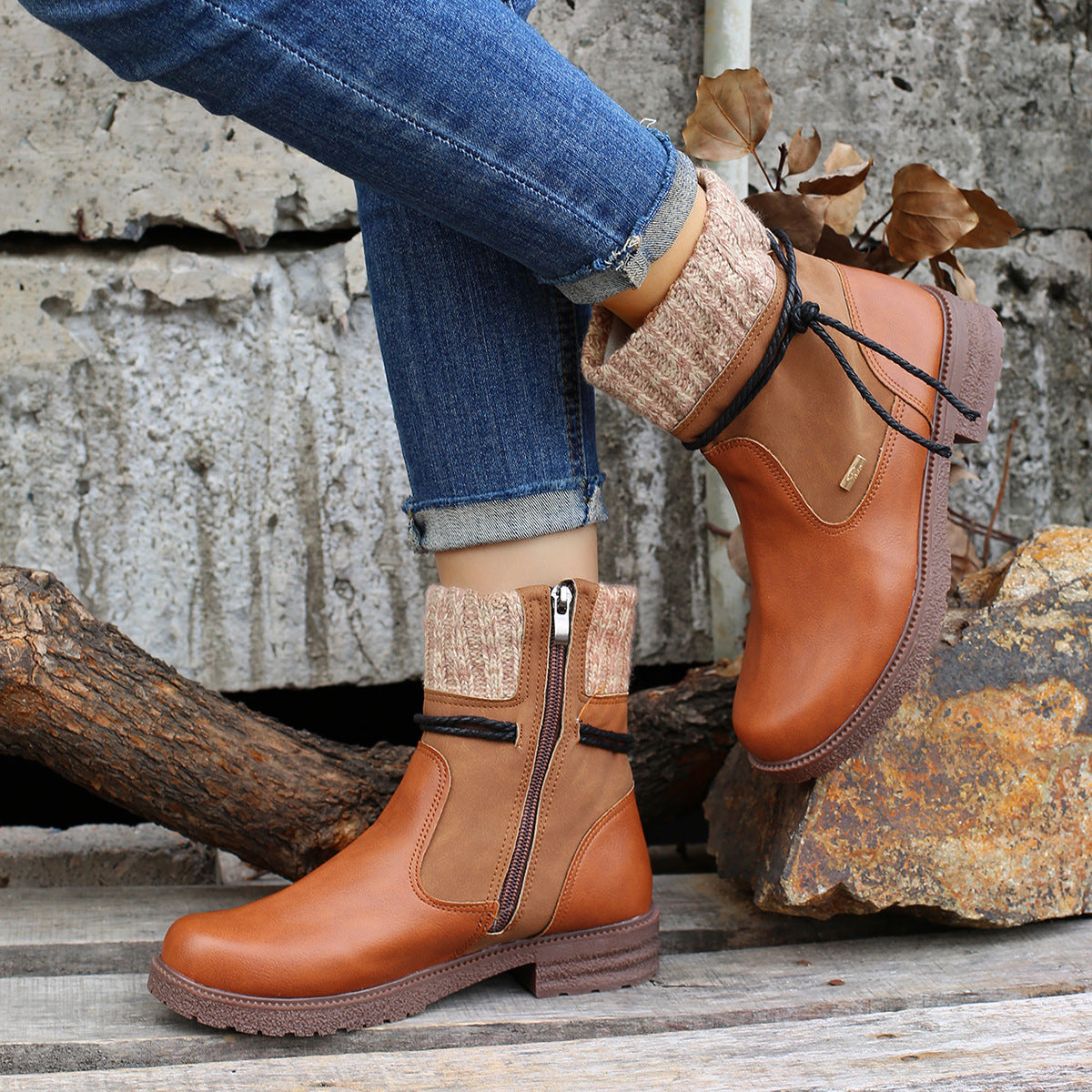 Daniela | PU leather boots with side zip