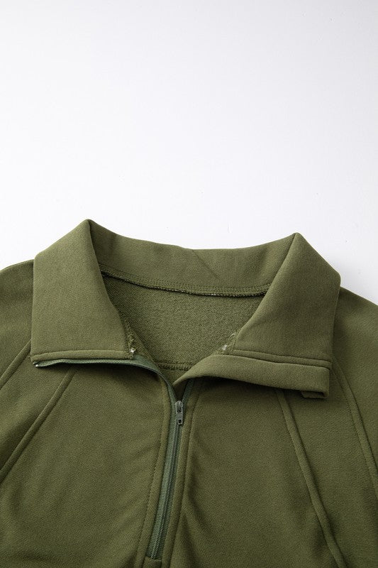 Emma | Sweatshirt with a stand-up collar and ribbed thumbhole sleeves