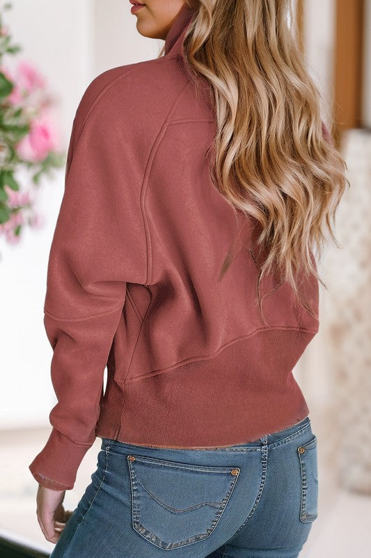 Emma | Sweatshirt with a stand-up collar and ribbed thumbhole sleeves