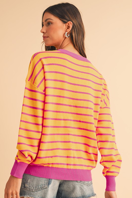 Julieta | Striped, loose sweater with a crew neck and dropped shoulders