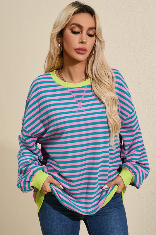 Vanessa | Oversized women's sweater with contrast trim