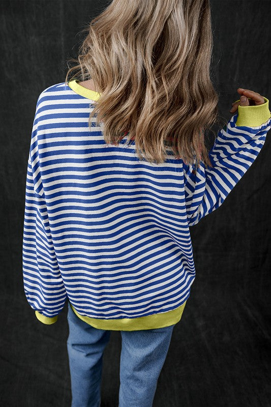Vanessa | Oversized women's sweater with contrast trim