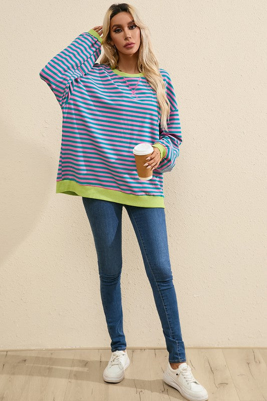 Vanessa | Oversized women's sweater with contrast trim