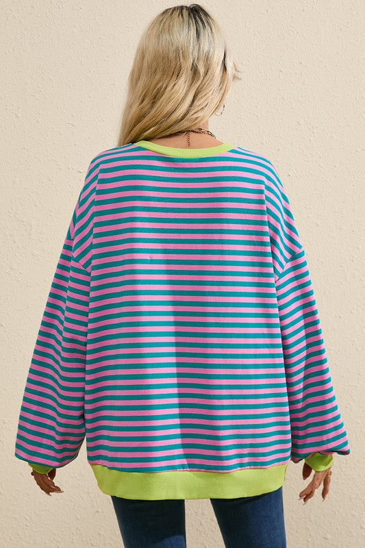 Vanessa | Oversized women's sweater with contrast trim
