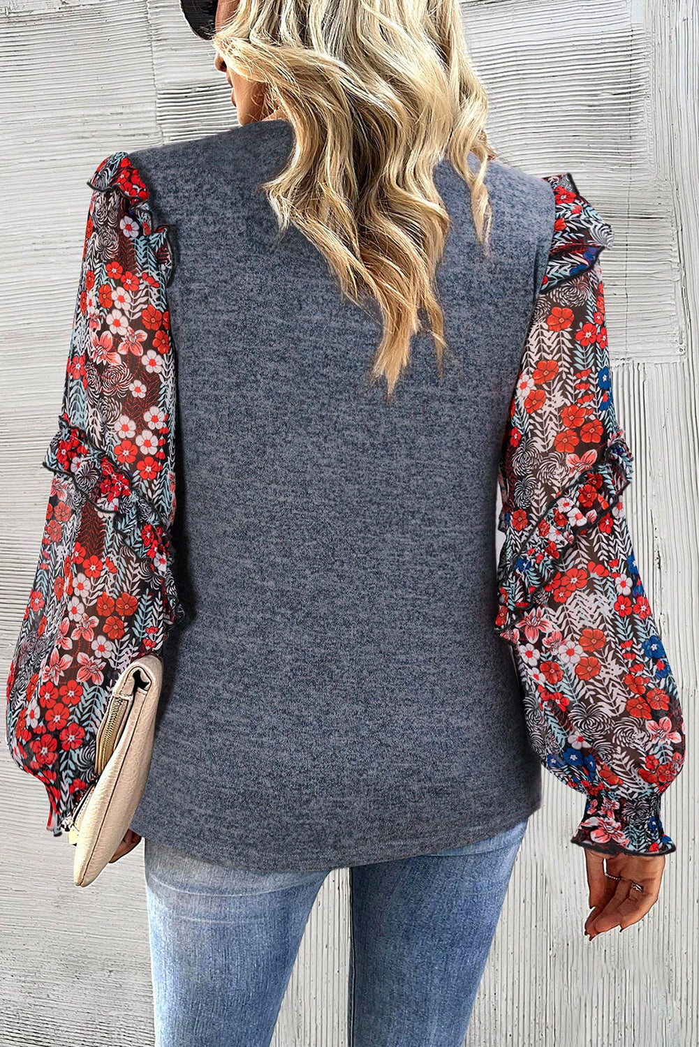 Bianca | Modern and versatile winter top