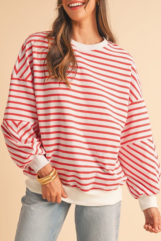 Cecilia | Loose sweatshirt with low shoulders and a crew neck