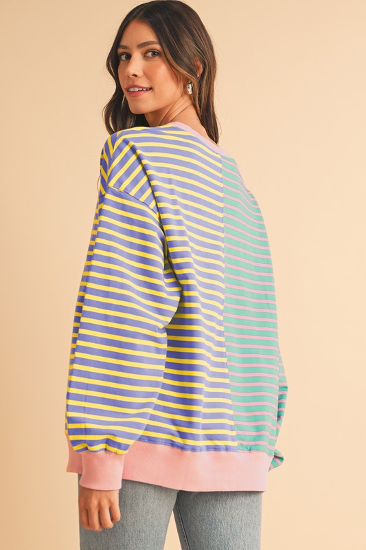 Felicidad | Oversized sweatshirt with dropped shoulders in a color block look