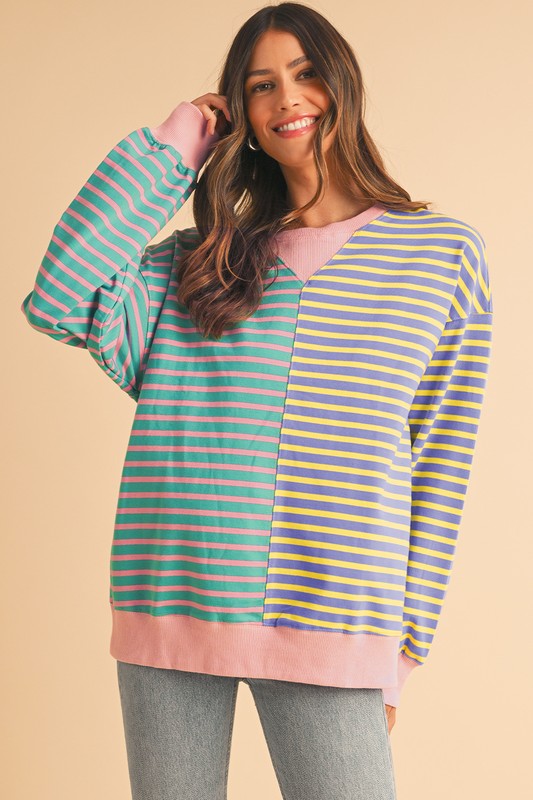 Felicidad | Oversized sweatshirt with dropped shoulders in a color block look