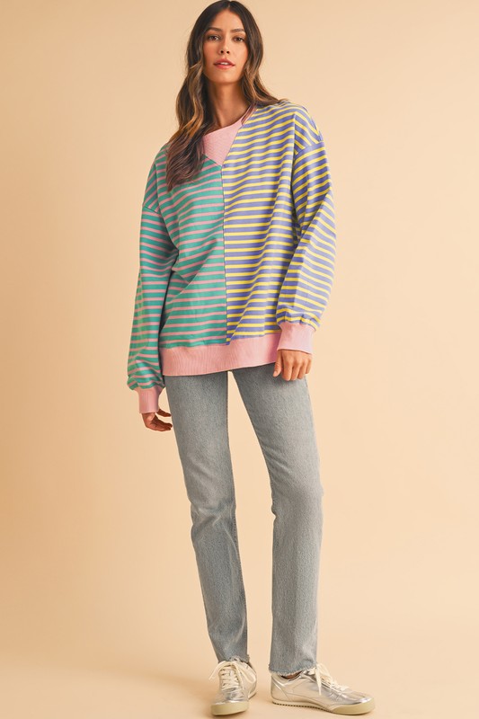 Felicidad | Oversized sweatshirt with dropped shoulders in a color block look