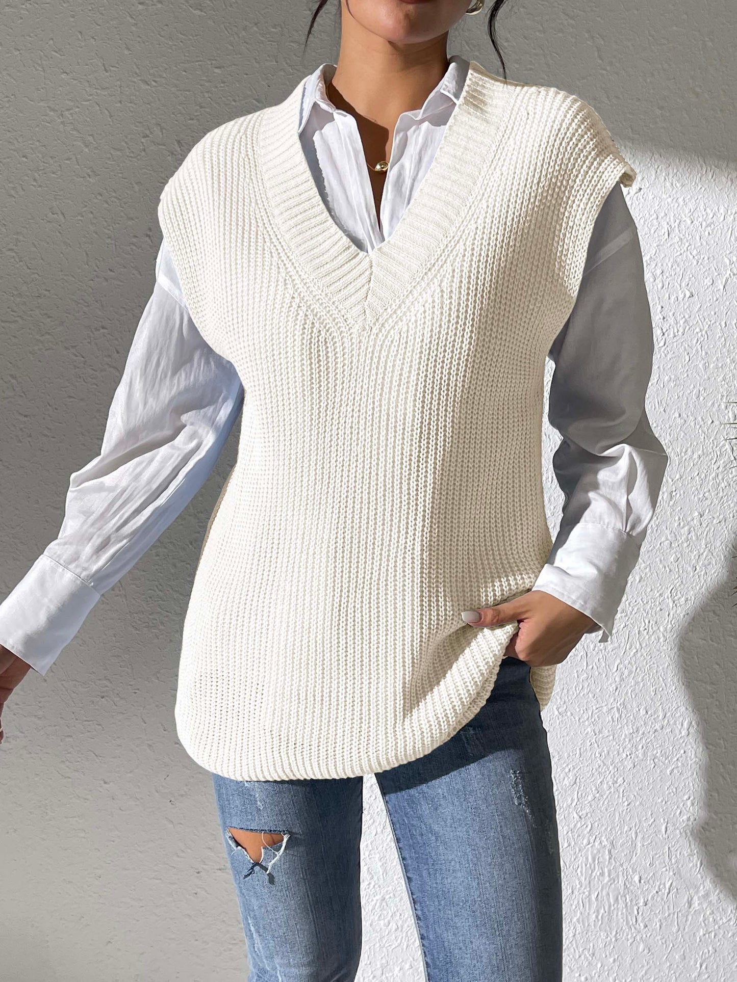 Ida | V-neck sweater vest