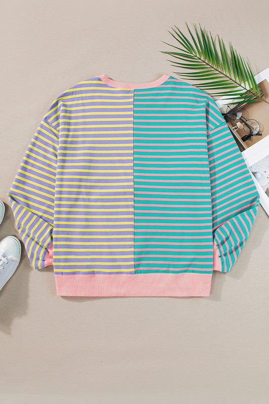 Otilia | Oversized sweatshirt with dropped shoulders in a color block look