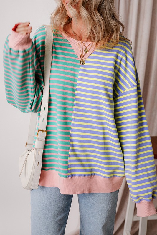 Otilia | Oversized sweatshirt with dropped shoulders in a color block look
