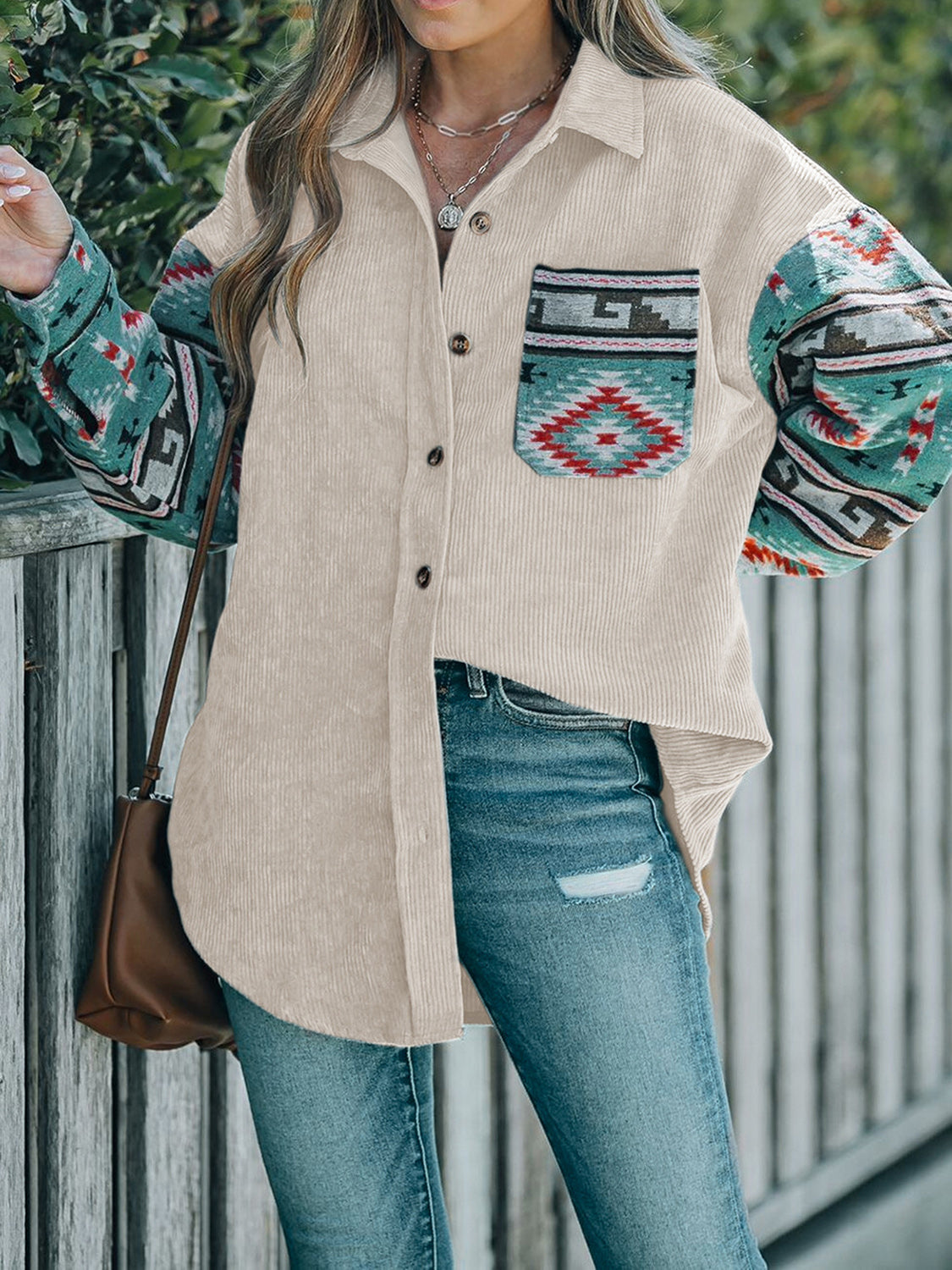 Lucie | Perfee neck jacket with geometric collar and pockets
