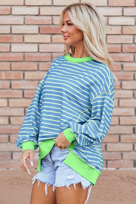 Isis | High-low pullover sweatshirt with stripes and contrast trim