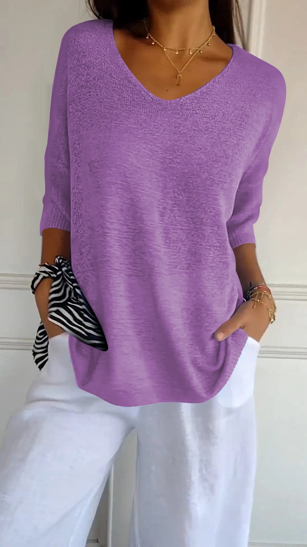 Ivanna® | Colored Knitted Top With V-Neck