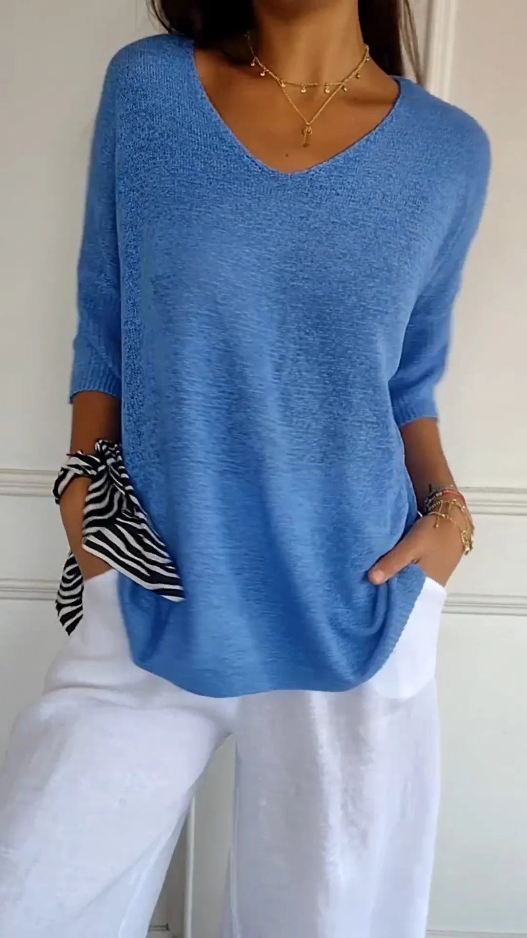 Ivanna® | Colored Knitted Top With V-Neck