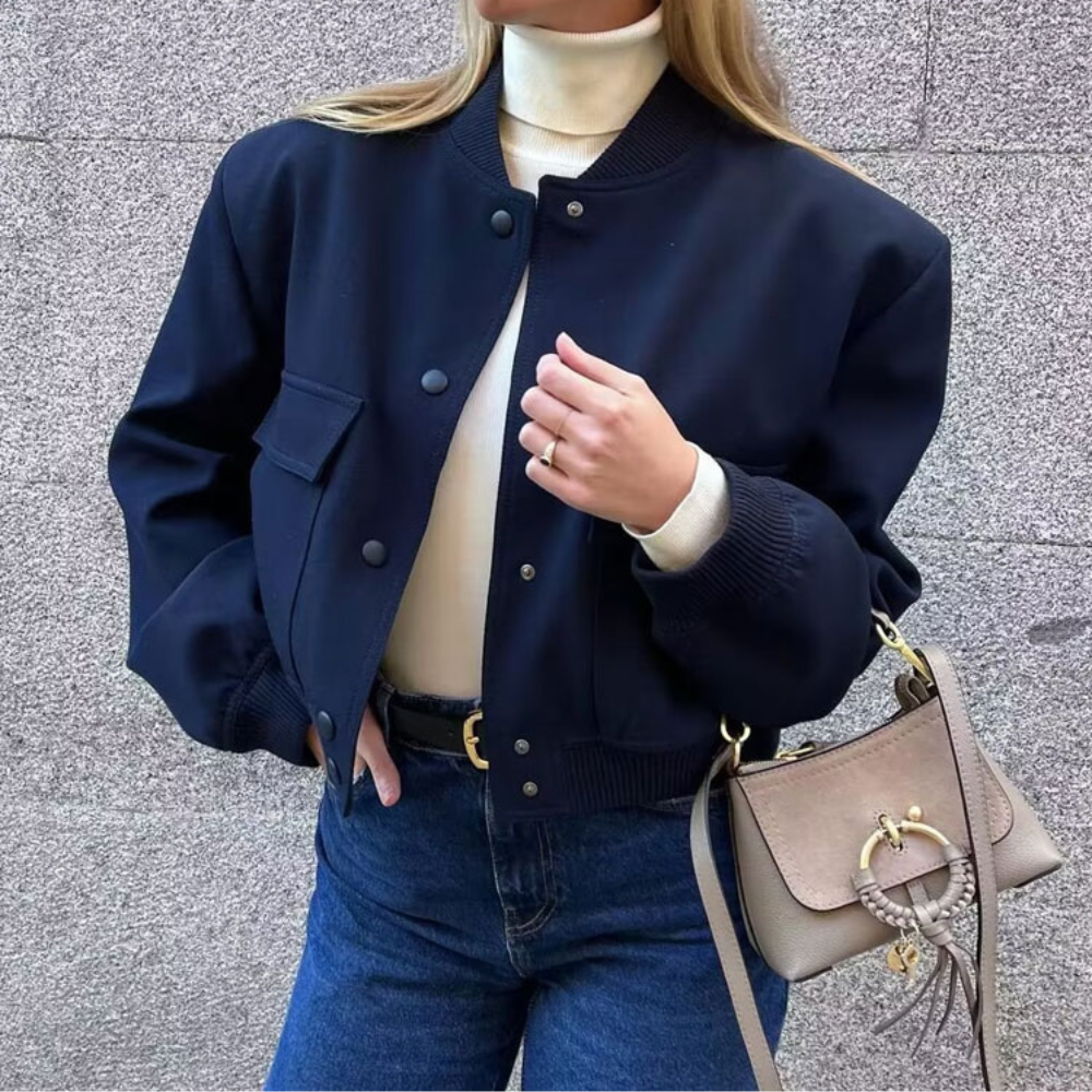 Eva | Elegant and casual winter garment