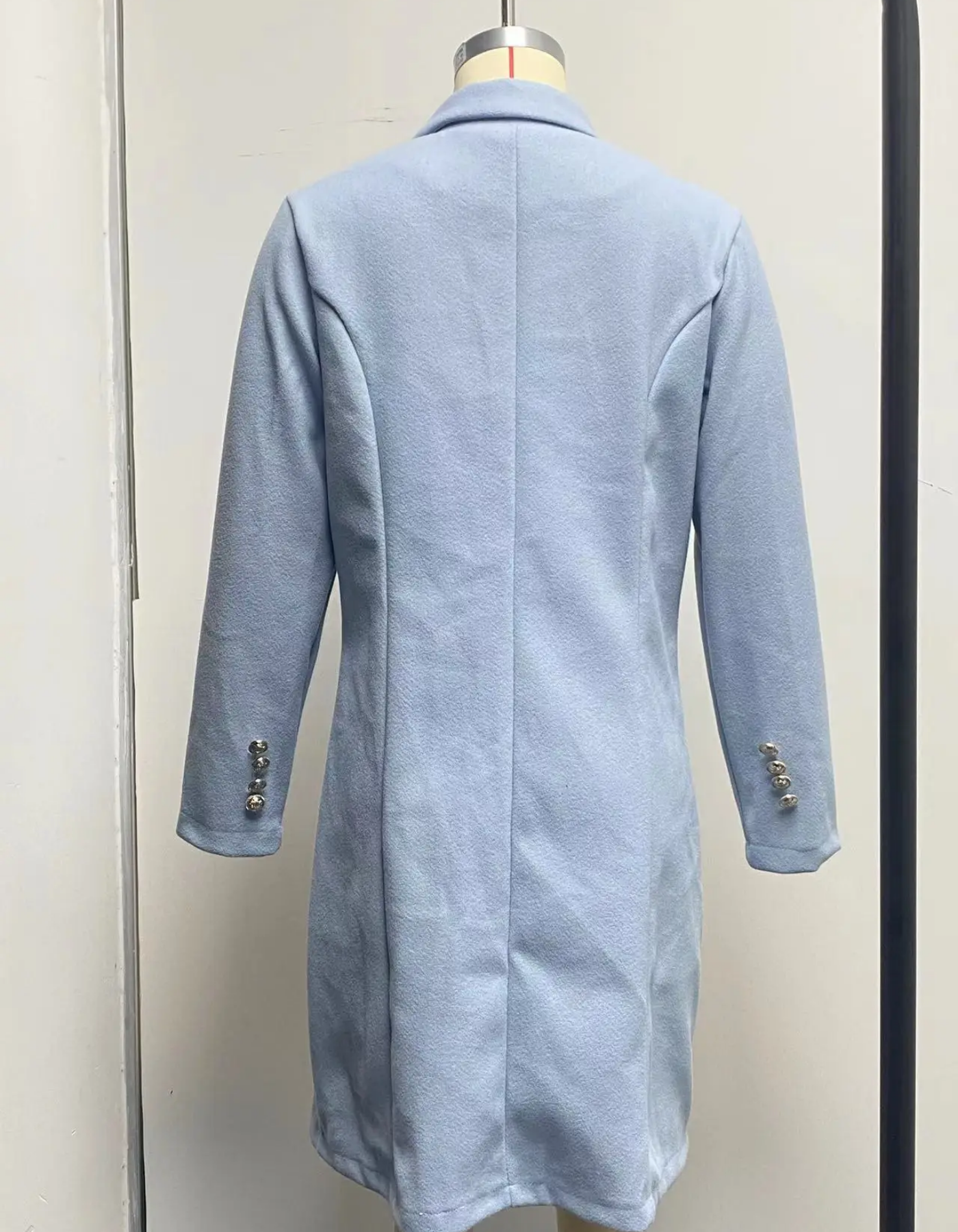 Hilda | Elegant and casual winter garment