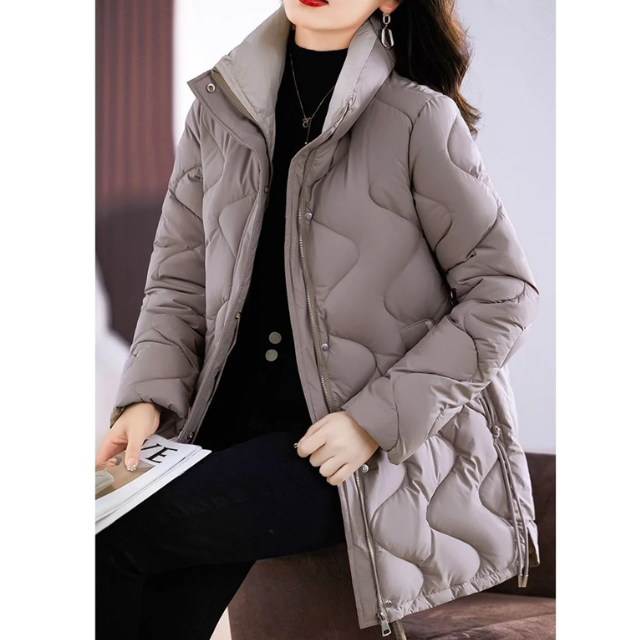 Krystel | Elegant and versatile winter garment