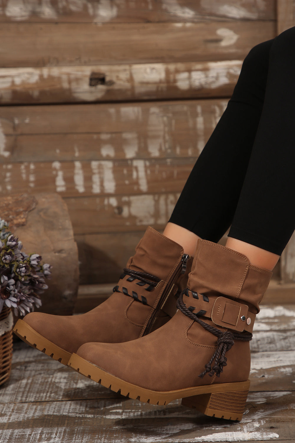 Zara | Sleek and supportive orthopedic boots