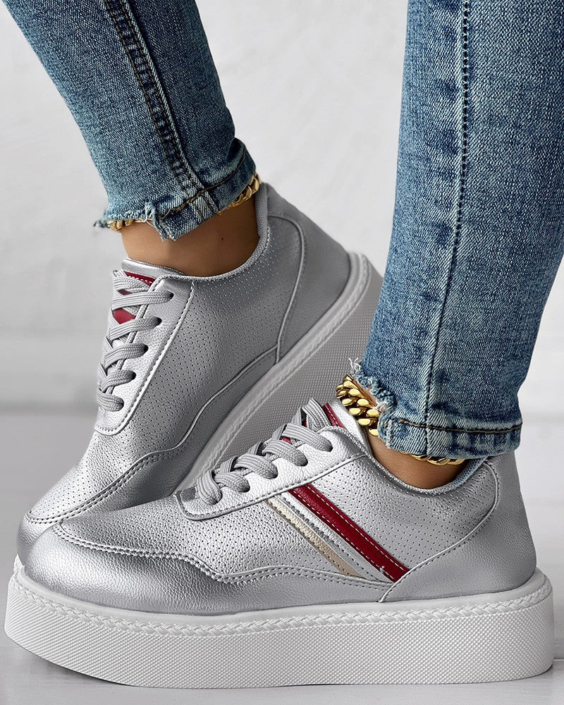 Yara | Elegant and detailed supportive sneakers