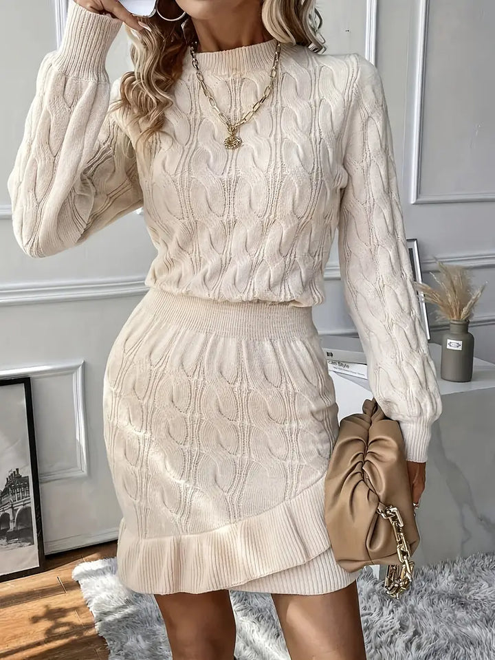 Perla | Classic and stylish winter dress
