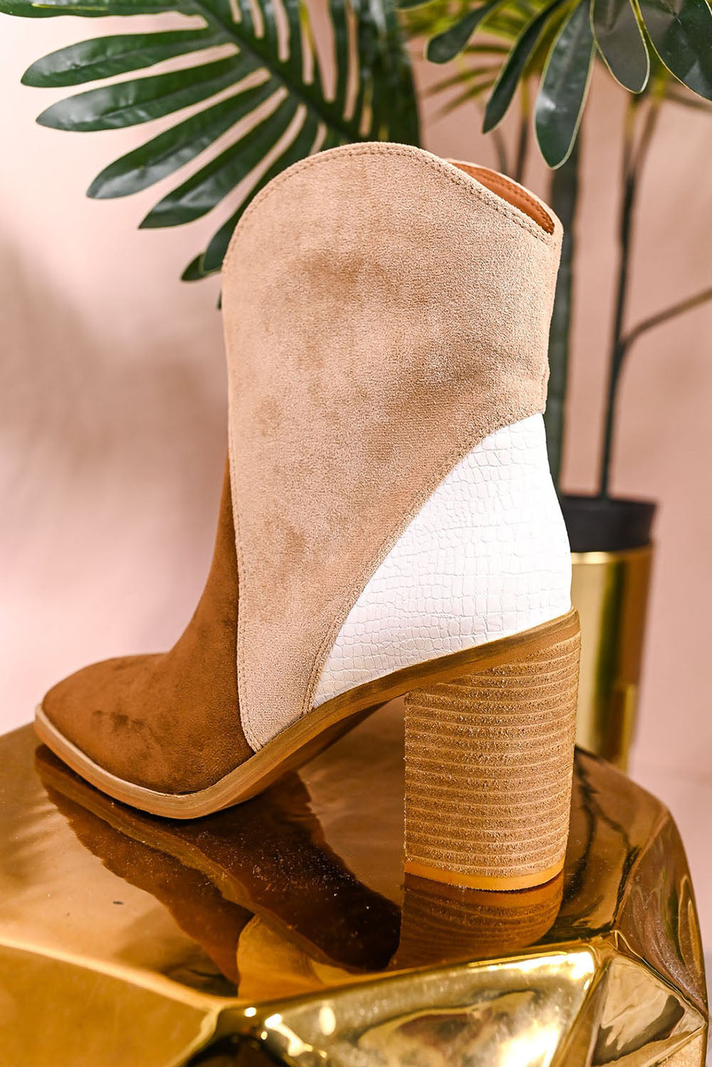 Gabriela | Casual and supportive orthopedic footwear