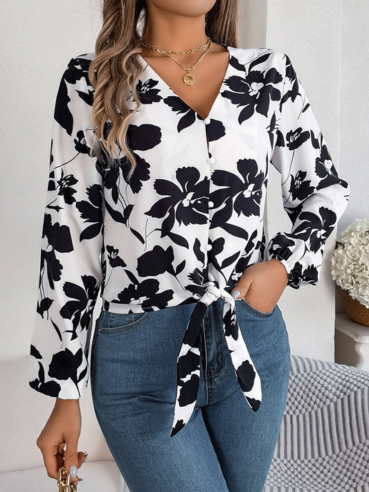 Brooke® | Elegant Printed Blouse With A V-Neck And Long Sleeves