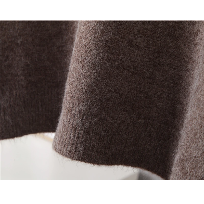 Rebeca | Effortless and chic winter sweater