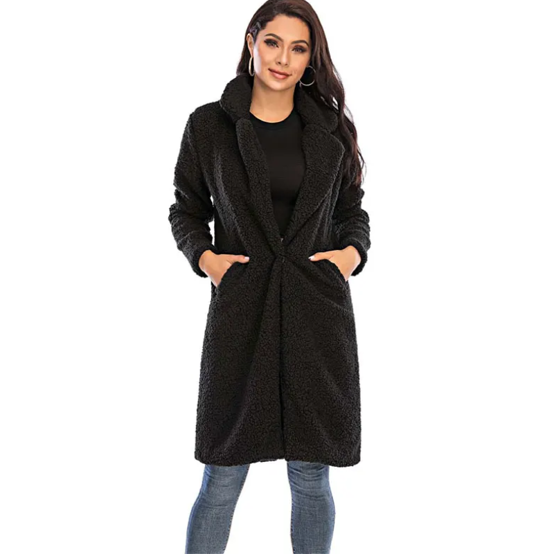 Gertrudis | Effortless and chic winter garment
