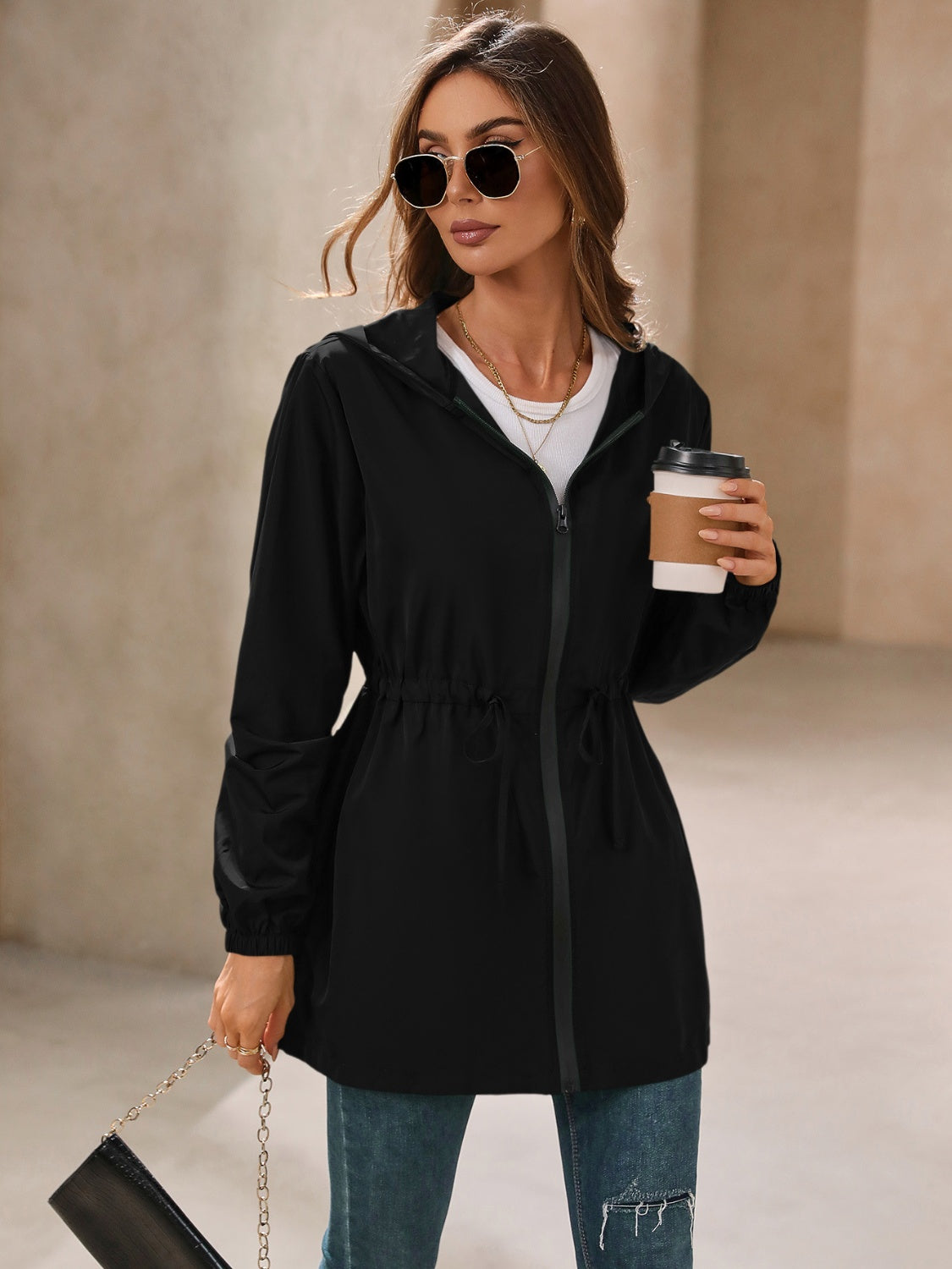 Elvira | Waterproof, long-sleeved outdoor windbreaker with hood