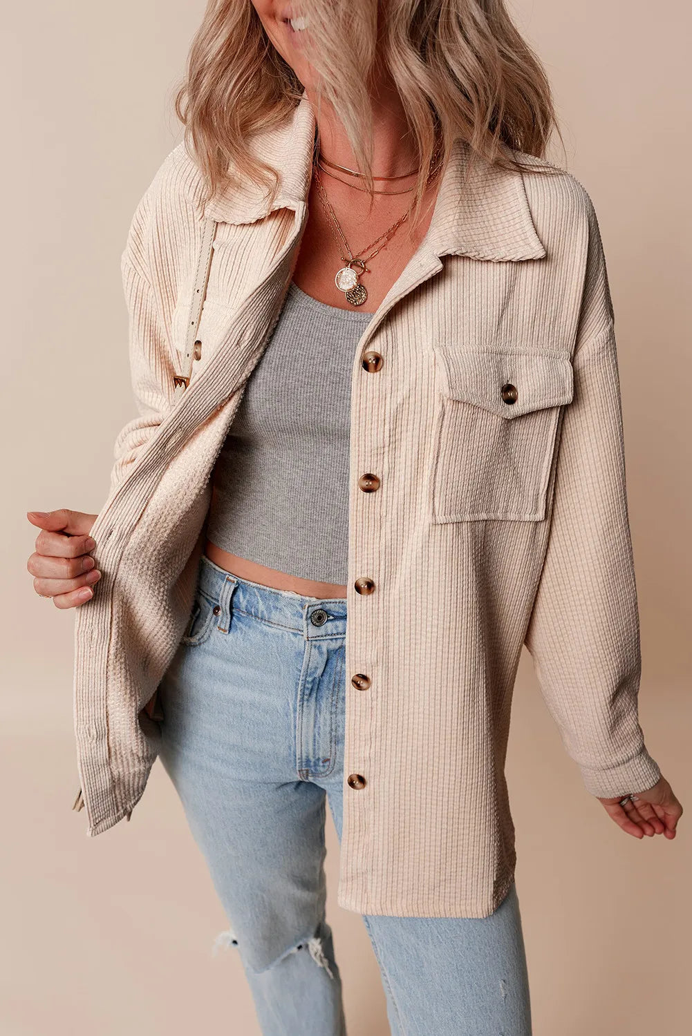 Nayeli | Buttoned, low shoulder jacket with pockets