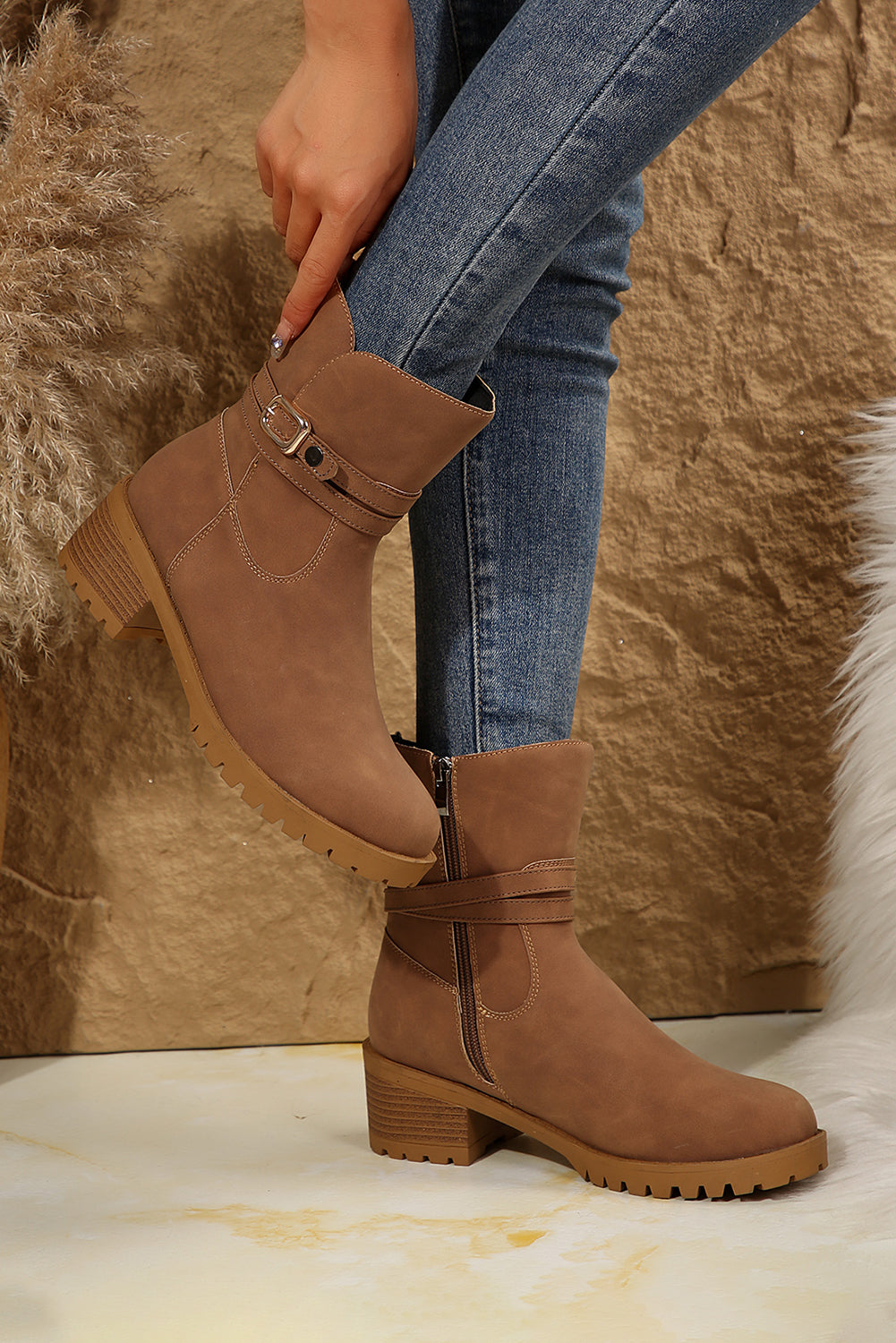 Virginia | Supportive and versatile orthopedic boots