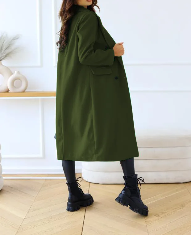 Soledad | Classic and elegant winter garment.