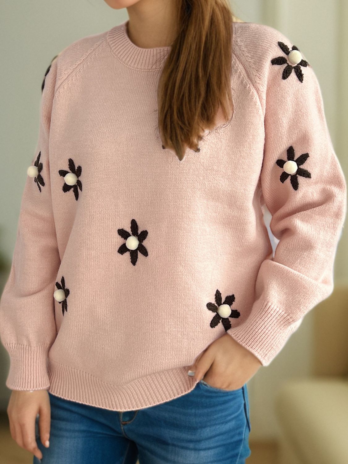 Hana | Floral sweater with a crew neck and raglan sleeves