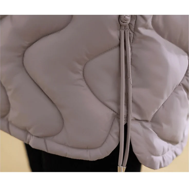Yara | Elegant and versatile winter garment